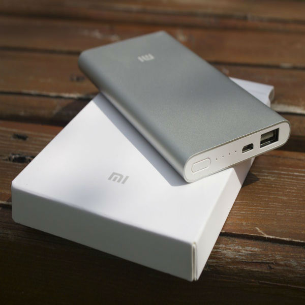 Xiaomi-Mi-Power-Bank-5000-mAh-Review-iPhone-0